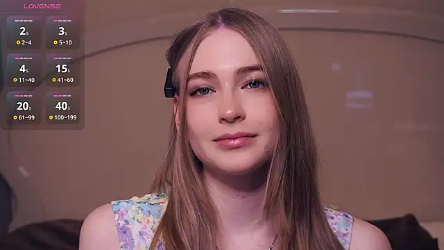 Snapshot of RowenaIanniello chatting on March 2026 12:33:02 PM RowenaIanniello online show from March 2026 12:33:02 PM