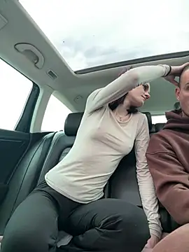 Snapshot of FortunaXmen chatting on April 2026 04:04:02 PM FortunaXmen online show from April 2026 04:04:02 PM