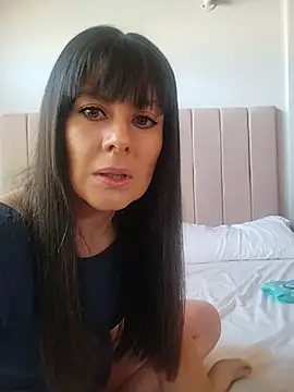 Lyonette reading1 online show from March 2026 01:30:01 PM