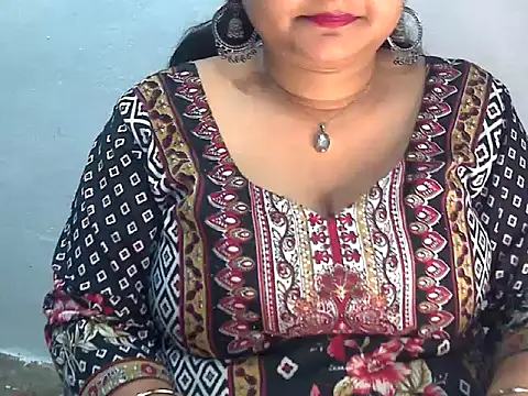 Snapshot of Saniya_K2 chatting on July 2026 05:08:02 PM Saniya K2 online show from July 2026 05:08:02 PM