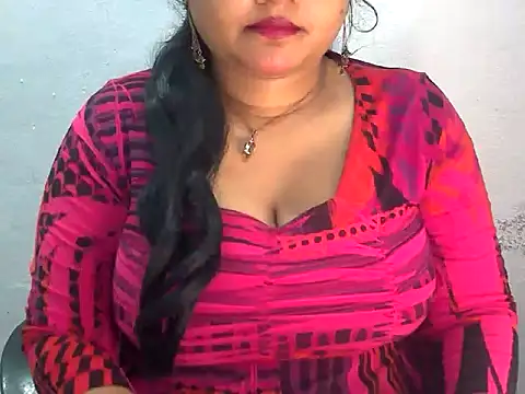 Snapshot of Saniya_K2 chatting on July 2026 04:44:01 PM Saniya K2 online show from July 2026 04:44:01 PM