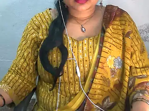 Snapshot of Saniya_K2 chatting on August 2026 05:16:01 PM Saniya K2 online show from August 2026 05:16:01 PM