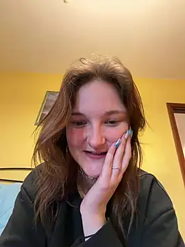 Snapshot of ViviLuu chatting on April 2026 05:24:02 PM ViviLuu online show from April 2026 05:24:02 PM