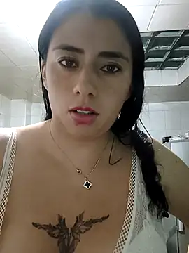 ashleymonroe4 online show from April 2026 12:44:02 AM