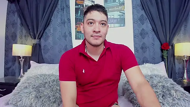 NicoHoffman online show from April 2026 10:16:01 PM