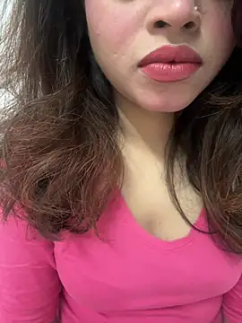 Snapshot of riya_sharma11 chatting on March 2026 01:57:02 PM riya sharma11 online show from March 2026 01:57:02 PM