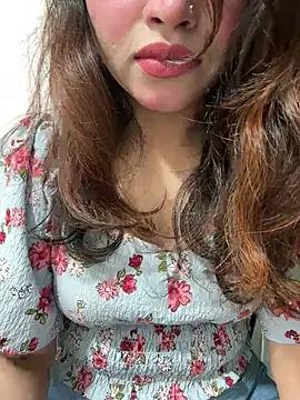 riya sharma11 online show from April 2026 08:36:02 PM