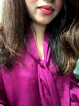 riya sharma11 online show from April 2026 07:07:02 PM