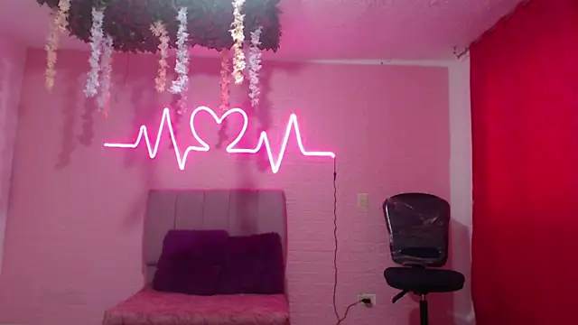 astrid blaze 27 online show from February 2026 01:59:01 PM