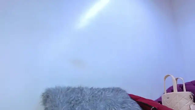 Snapshot of Julieta-Horny- chatting on March 2026 01:26:01 PM Julieta-Horny- online show from March 2026 01:26:01 PM