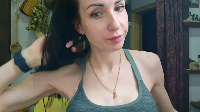 Snapshot of Poorlamb911 chatting on April 2026 07:07:01 PM Poorlamb911 online show from April 2026 07:07:01 PM