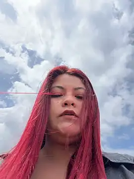 Lia-Moon77 online show from June 2026 04:35:02 PM