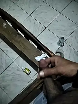 UnsureSlide online show from March 2026 01:27:02 AM