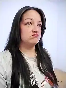 Ivanna Greey1 online show from February 2026 03:42:01 PM