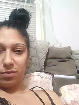 Snapshot of HiddenDuet chatting on April 2026 10:51:02 PM HiddenDuet online show from April 2026 10:51:02 PM