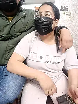 Snapshot of GangbangCouple chatting on February 2026 06:26:02 PM GangbangCouple online show from February 2026 06:26:02 PM