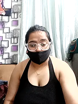 Snapshot of GangbangCouple chatting on February 2026 05:54:01 PM GangbangCouple online show from February 2026 05:54:01 PM