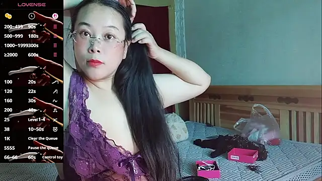 vivi523 online show from April 2026 02:44:02 AM