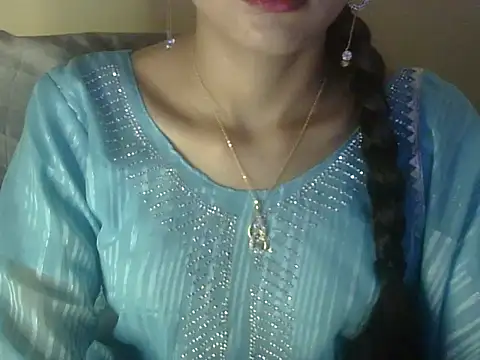 Snapshot of Mehaak_ chatting on April 2026 06:25:02 AM Mehaak online show from April 2026 06:25:02 AM