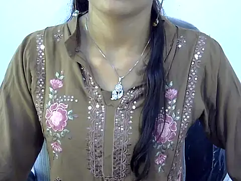 Snapshot of Mehaak_ chatting on May 2026 08:11:01 AM Mehaak online show from May 2026 08:11:01 AM