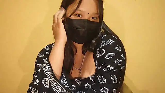 PRENCY CUTE online show from April 2026 03:06:01 PM