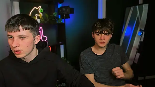 Snapshot of emil_lucky chatting on April 2026 06:50:01 PM emil lucky online show from April 2026 06:50:01 PM