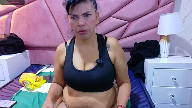 jennifer 0717 online show from April 2026 02:20:02 AM