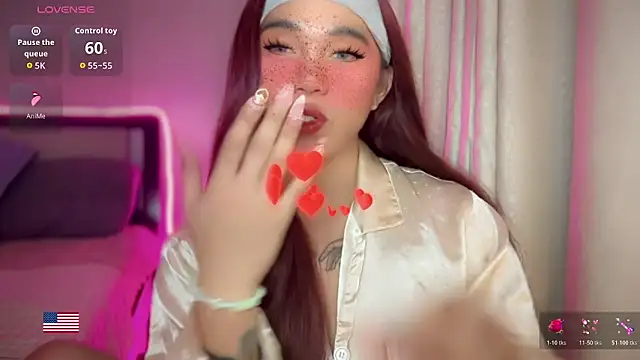 Kelly Mckinney online show from March 2026 01:28:01 PM