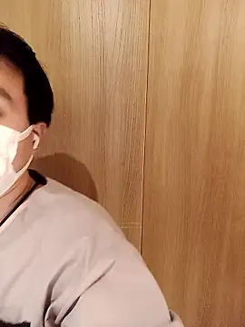 shizuku-kun211 online show from February 2026 07:10:02 PM