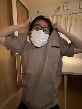 shizuku-kun211 online show from June 2026 05:14:01 PM