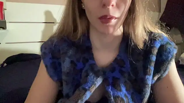 petiteetoile online show from February 2026 04:55:01 PM