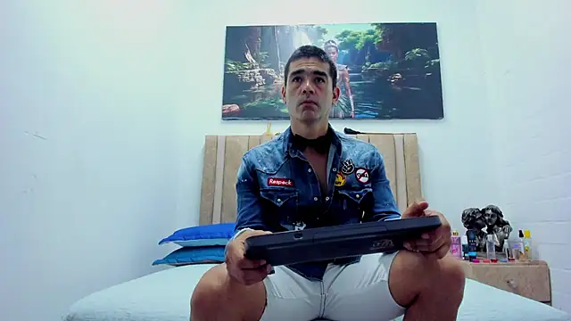 Fausto Storm online show from April 2026 08:20:01 PM