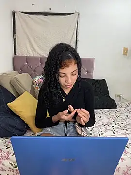 Snapshot of Britney__Latina chatting on March 2026 02:17:02 AM Britney Latina online show from March 2026 02:17:02 AM