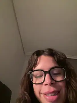 Brigitte01 online show from April 2026 09:53:02 PM