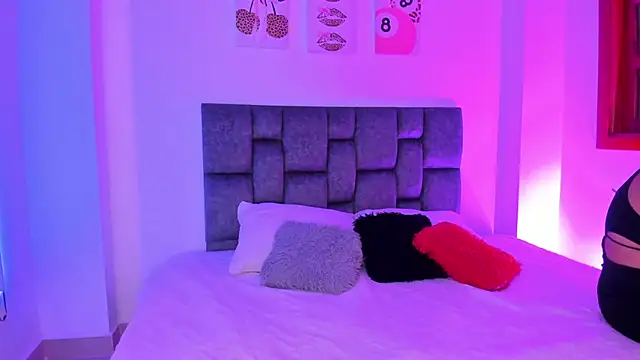 Madison Rosee online show from March 2026 11:28:02 AM