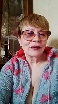 Snapshot of SophieBurns chatting on May 2026 08:20:01 AM SophieBurns online show from May 2026 08:20:01 AM