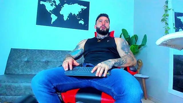 Alessrose online show from March 2026 07:27:01 PM