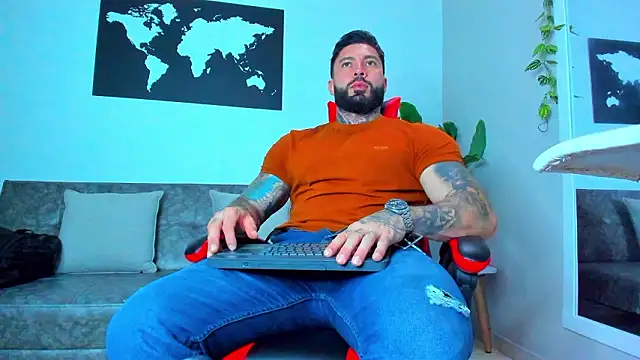 Alessrose online show from March 2026 07:21:02 PM