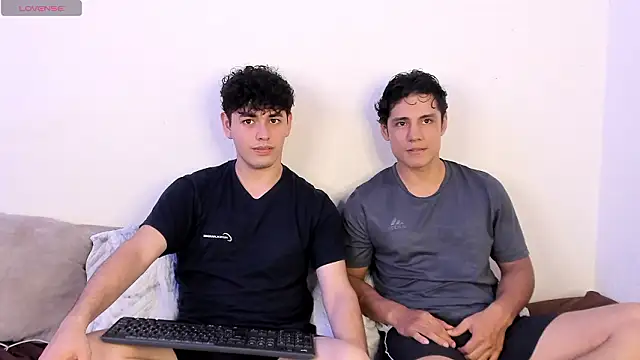 hans andres17 online show from February 2026 12:52:02 AM