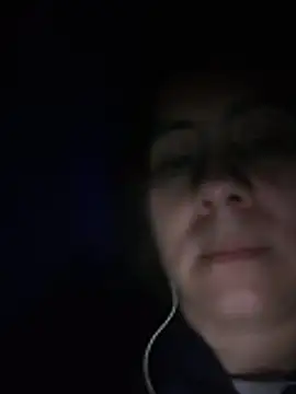 Sophie Tyler online show from May 2026 05:12:01 AM