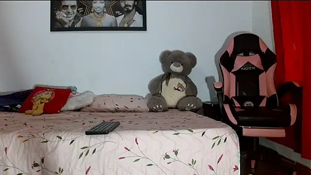 Snapshot of karolsweetvagi chatting on March 2026 04:13:01 PM karolsweetvagi online show from March 2026 04:13:01 PM