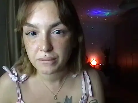 Snapshot of dyllala chatting on July 2026 07:49:02 PM dyllala online show from July 2026 07:49:02 PM