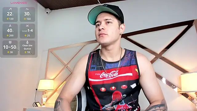 rayan linxx online show from February 2026 07:33:02 PM