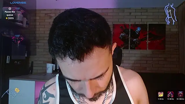 Snapshot of dave_wolf7 chatting on April 2026 06:41:01 AM dave wolf7 online show from April 2026 06:41:01 AM