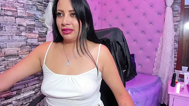 Snapshot of Ashley_Obsession chatting on April 2026 09:39:33 PM Ashley Obsession online show from April 2026 09:39:33 PM