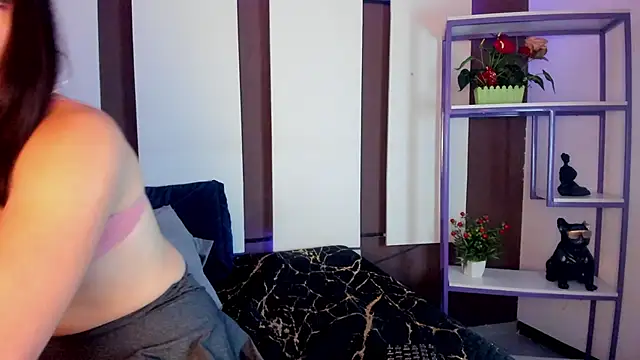 Nahomii  Doll online show from February 2026 07:21:02 PM