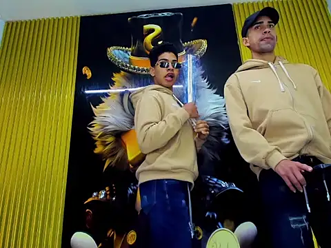 couplehot sex  online show from February 2026 07:32:01 PM