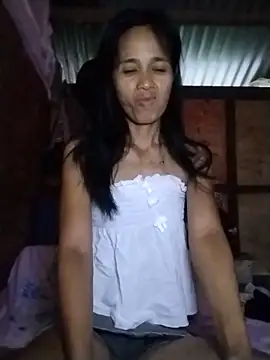 Snapshot of sweet_maxine44 chatting on May 2026 11:21:01 PM sweet maxine44 online show from May 2026 11:21:01 PM