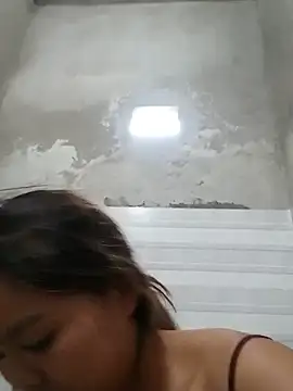 Snapshot of Luminana chatting on June 2026 10:52:02 PM Luminana online show from June 2026 10:52:02 PM