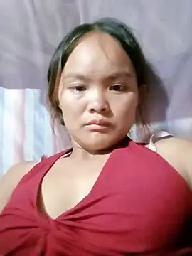 Snapshot of Luminana chatting on June 2026 01:11:01 PM Luminana online show from June 2026 01:11:01 PM